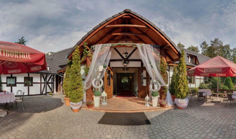 Park Lesny 'U Kaczyny' Hotel Rogow Eksteriør billede